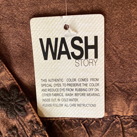 NWT Indigo Thread Co 1X overlay boho style brown with embroidery, acid wash look - Picture 5 of 11